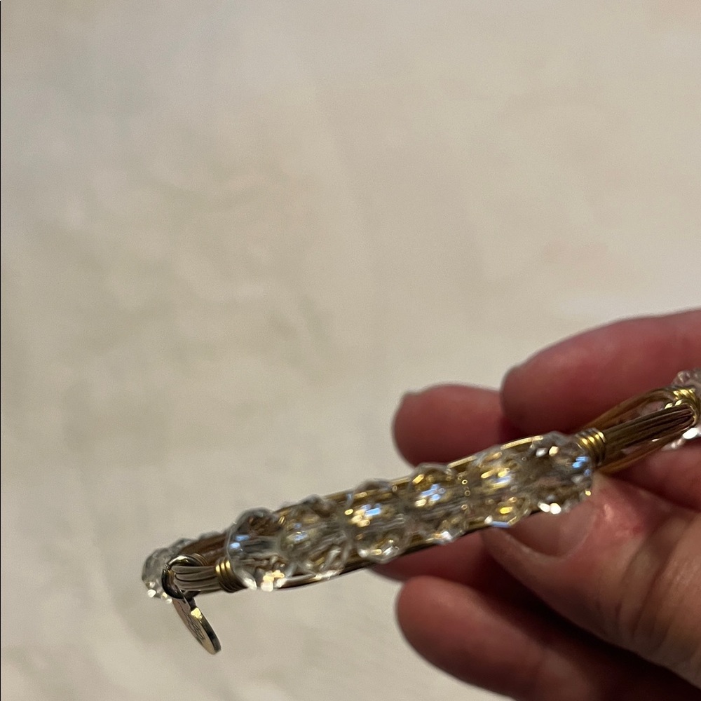 Bourdon and Bowties bracelet with 6 clear stones x 3